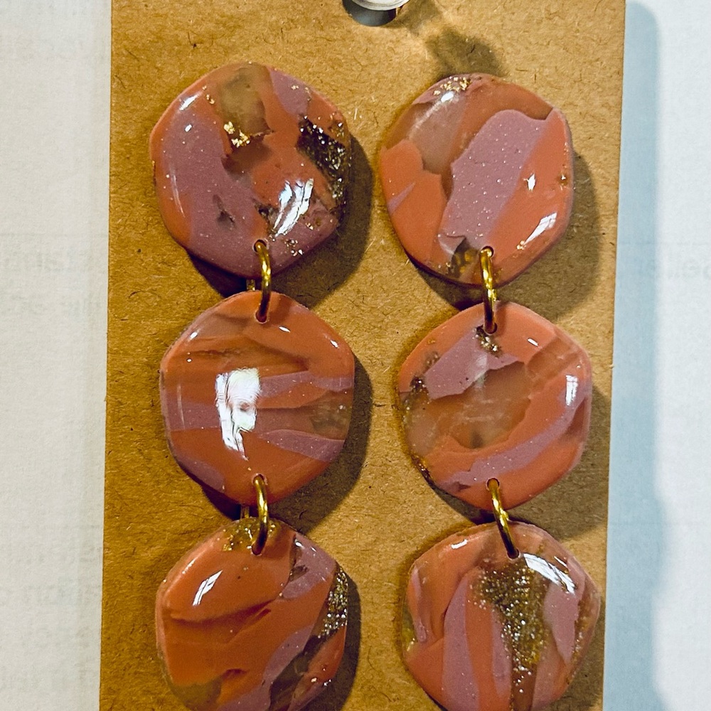 Elegant Pink and Gold Dangle Earrings